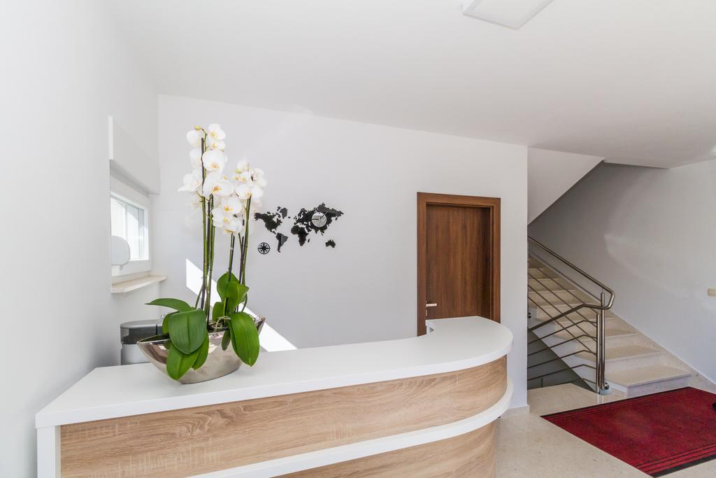Villa Astoria Biograd Na Moru Eksteriør bilde