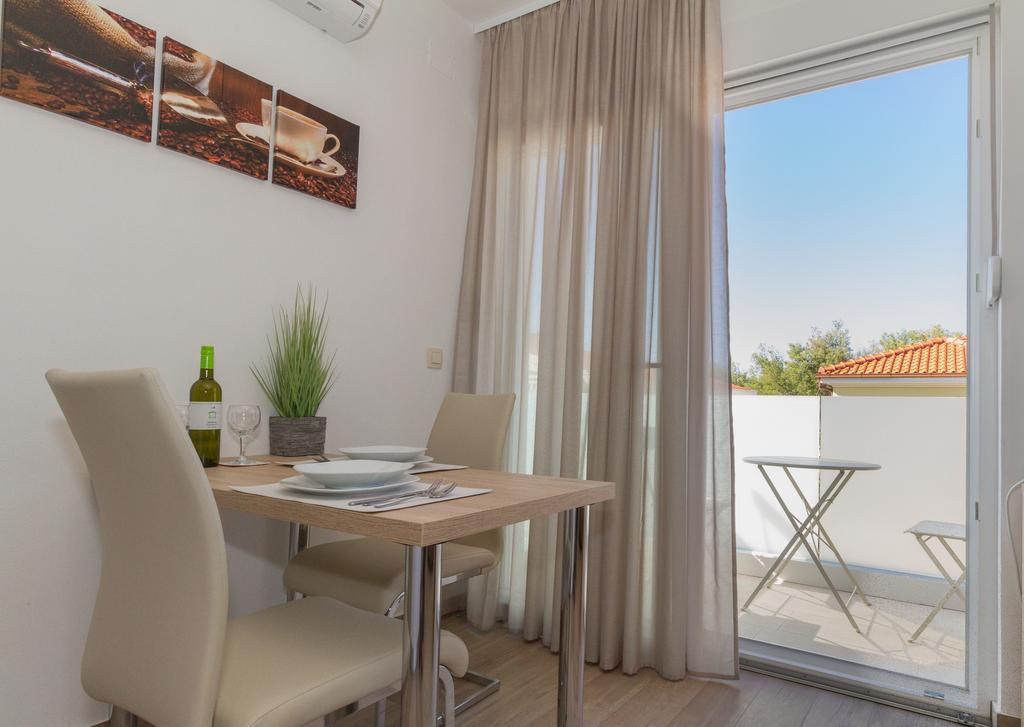 Villa Astoria Biograd Na Moru Eksteriør bilde