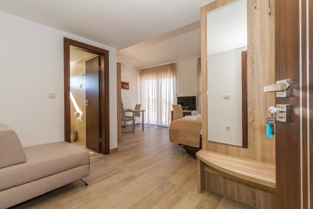 Villa Astoria Biograd Na Moru Eksteriør bilde