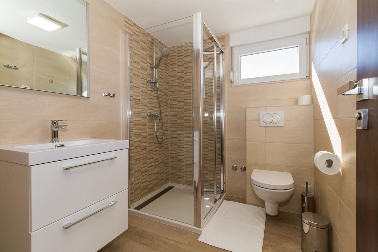 Villa Astoria Biograd Na Moru Eksteriør bilde