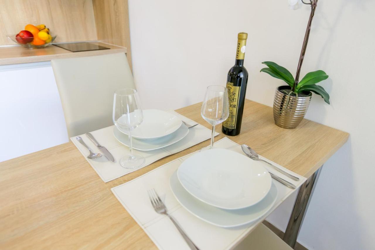 Villa Astoria Biograd Na Moru Eksteriør bilde