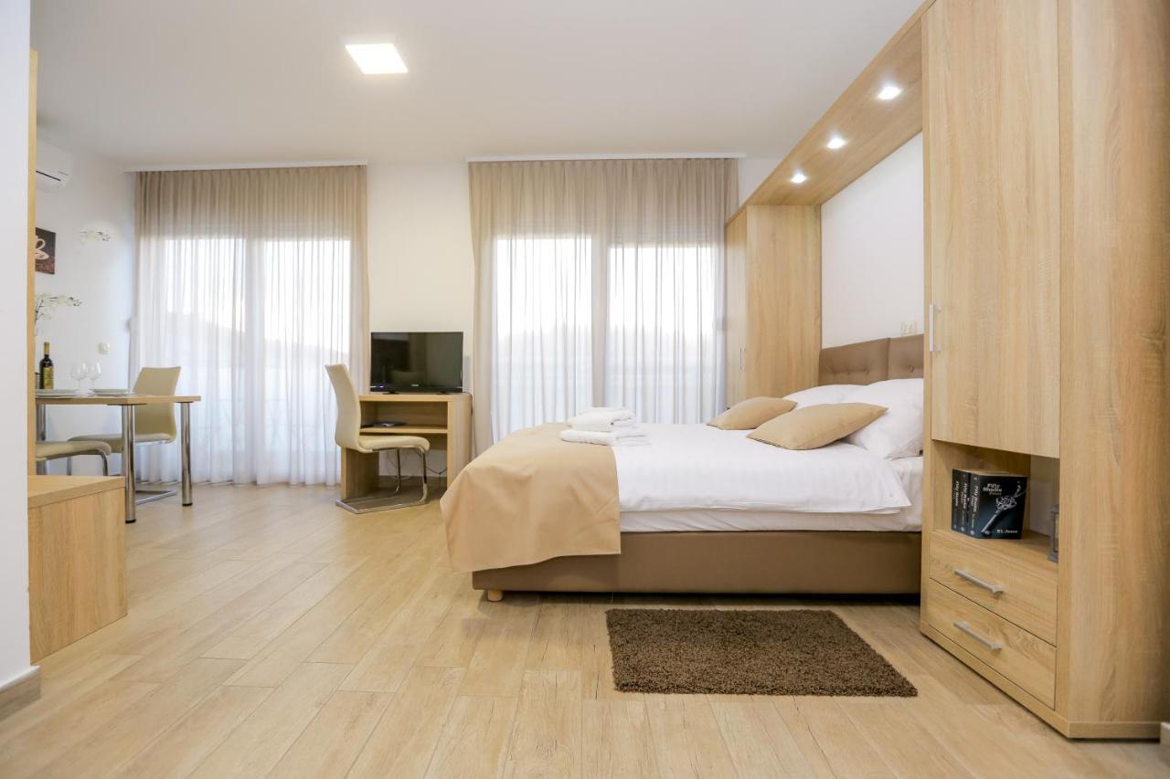 Villa Astoria Biograd Na Moru Eksteriør bilde
