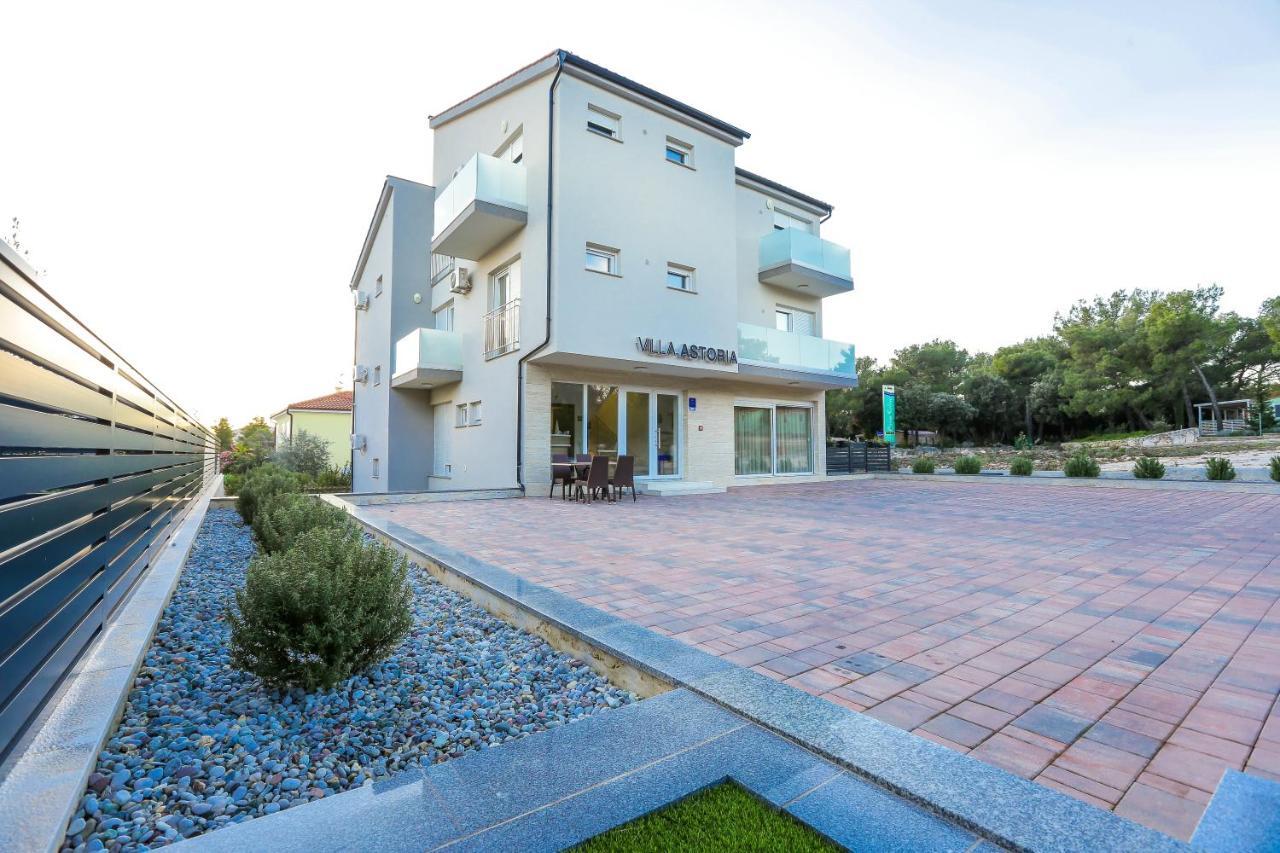 Villa Astoria Biograd Na Moru Eksteriør bilde